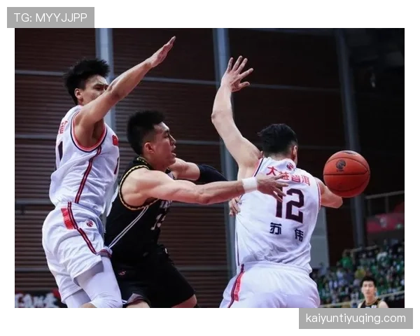 战术犯规的判罚原则与裁判执行标准解析